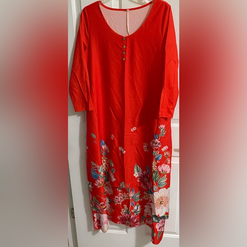 WOMENS … HANDMADE RED FLORAL DRESS